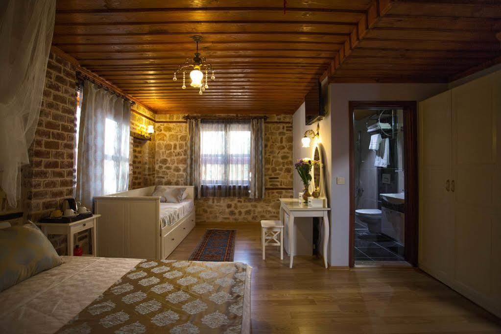 Hotel Casa Franco Old Town à Antalya Extérieur photo